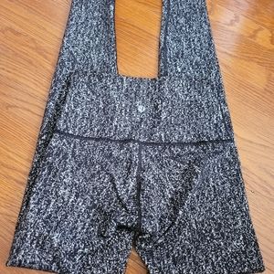 Lululemon knit leggings 29" inseam. Size 4